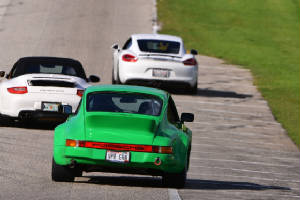 TwoWhiteandOneGreen911.jpg